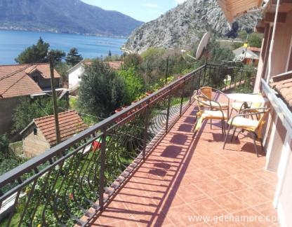 J &amp; P Apartments Orahovac, Privatunterkunft im Ort Kotor, Montenegro
